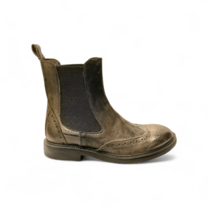 b3.15  Beatles in pelle uomo